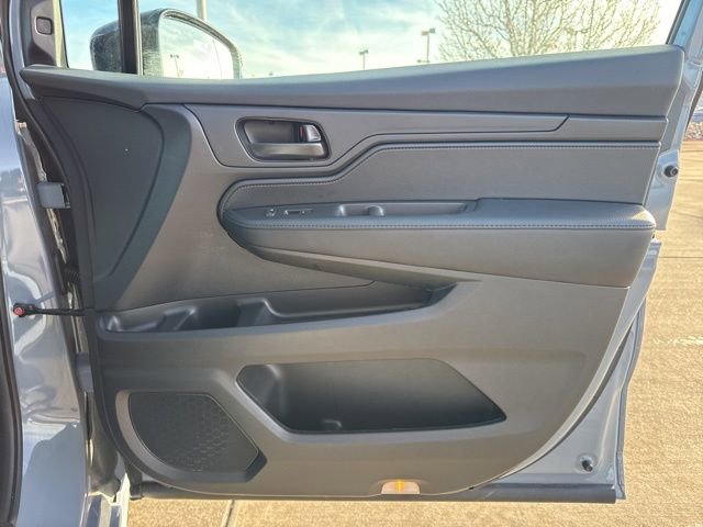 Used 2025 Honda Odyssey Sport-L image 16