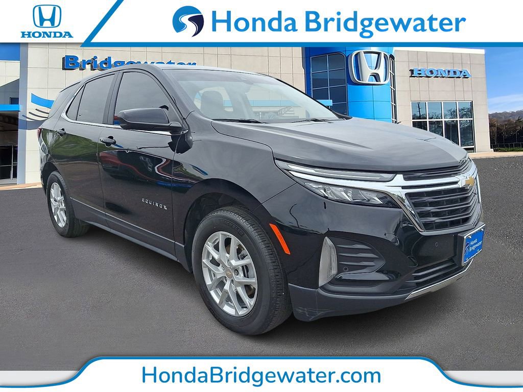 Used 2024 Chevrolet Equinox LT FWD image 1