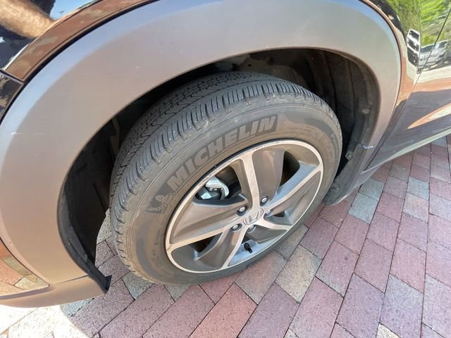 Used 2022 Honda HR-V EX image 9