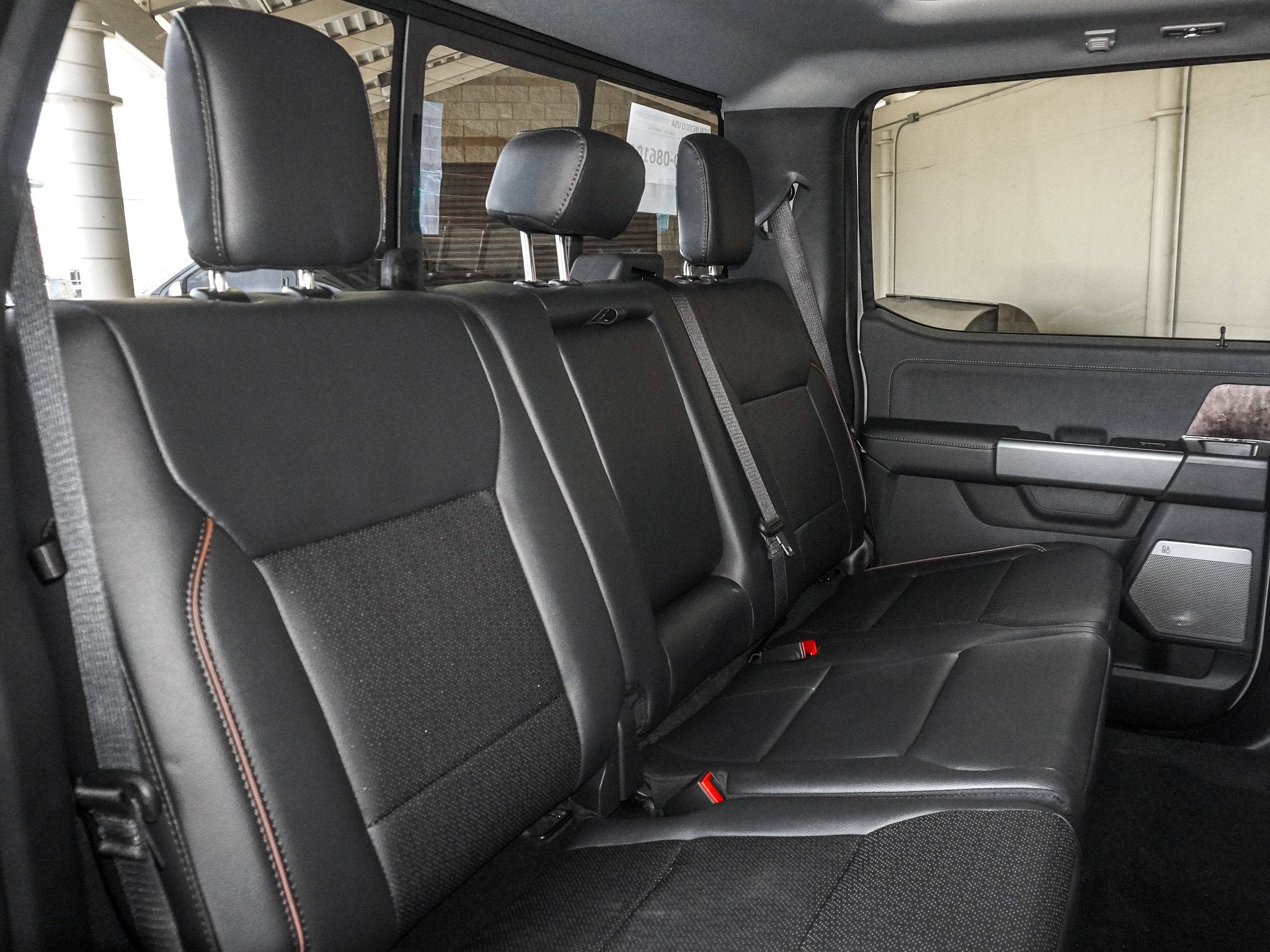 New 2026 Ford F250 Lariat w/ Black Appearance Package AWD/4WD image 46