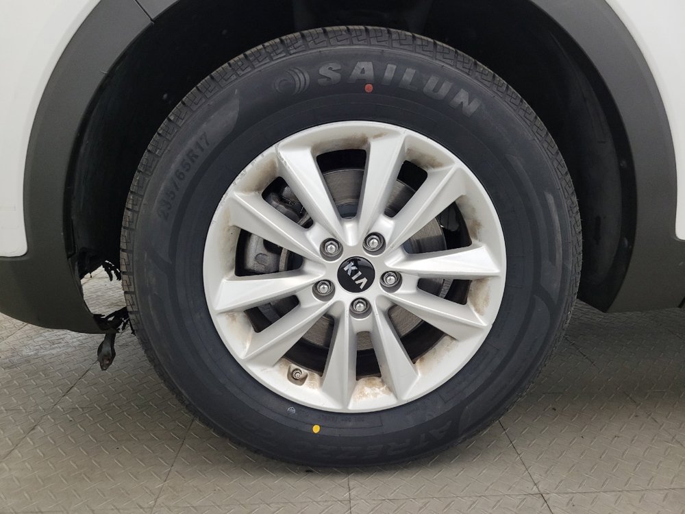 Used 2019 Kia Sorento AWD image 31