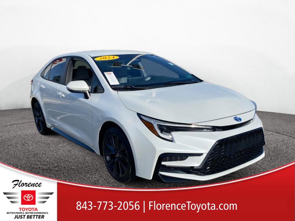 Used 2024 Toyota Corolla SE image 1