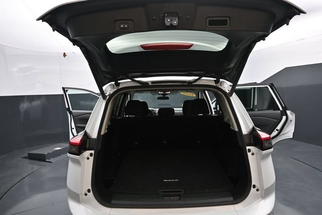 Used 2024 Nissan Rogue SV FWD image 31