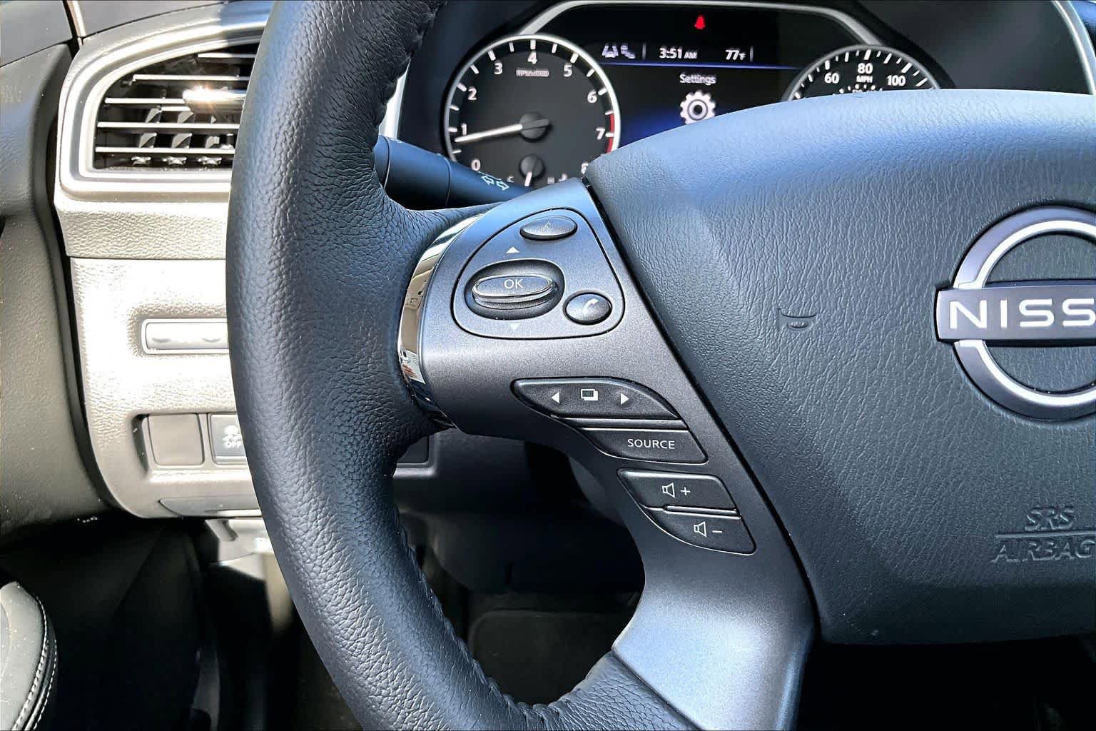 Used 2024 Nissan Murano SV w/ SV Midnight Edition Package FWD image 40