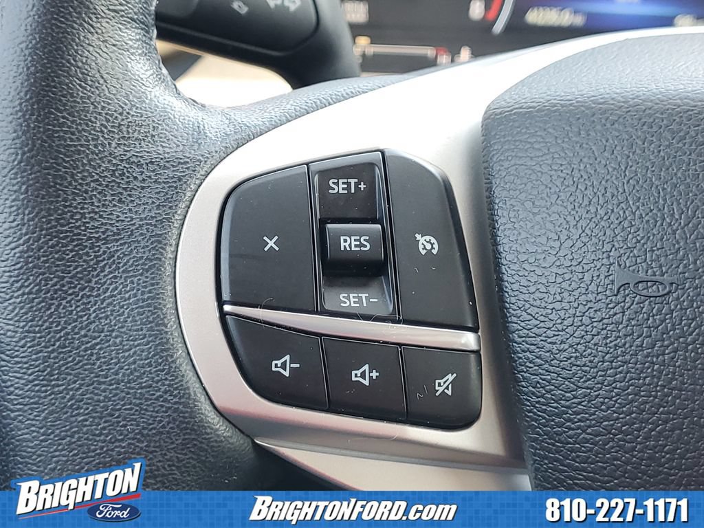 Used 2023 Ford Explorer XLT w/ Equipment Group 202A AWD/4WD image 20