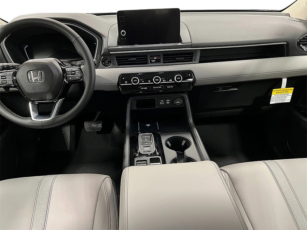 New 2025 Honda Pilot EX-L image 17