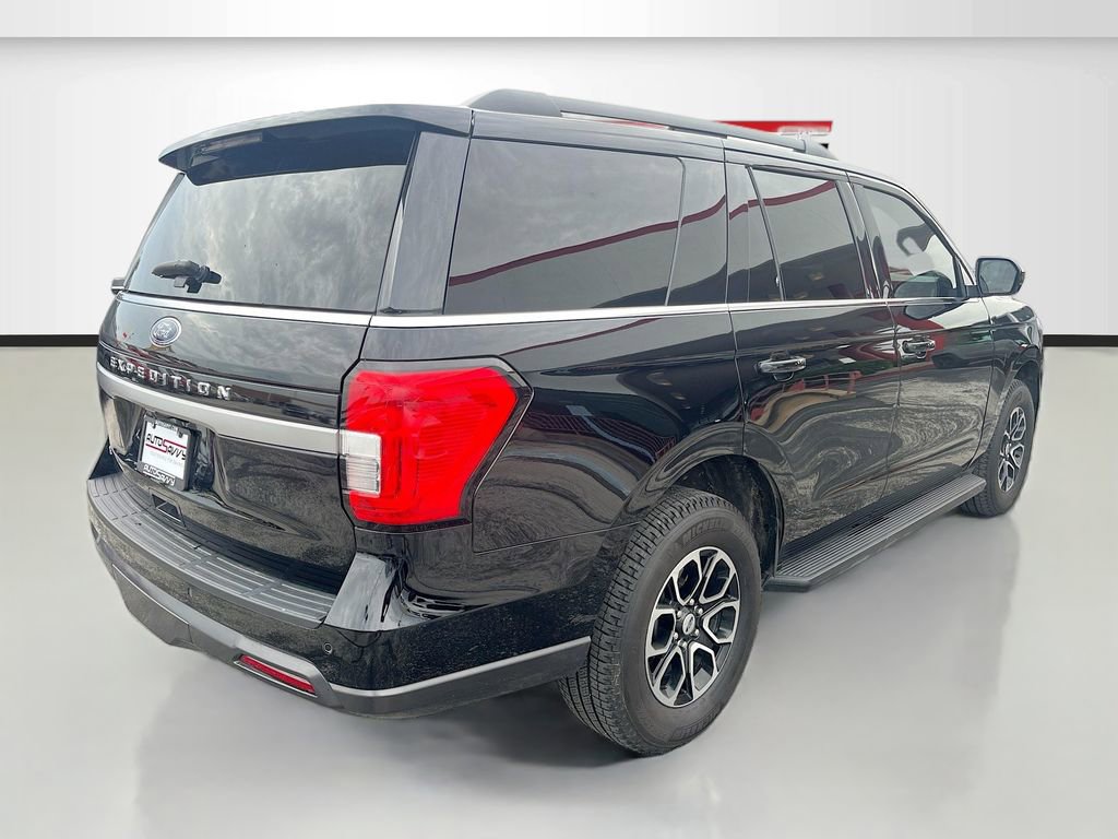 Used 2023 Ford Expedition XLT RWD image 7