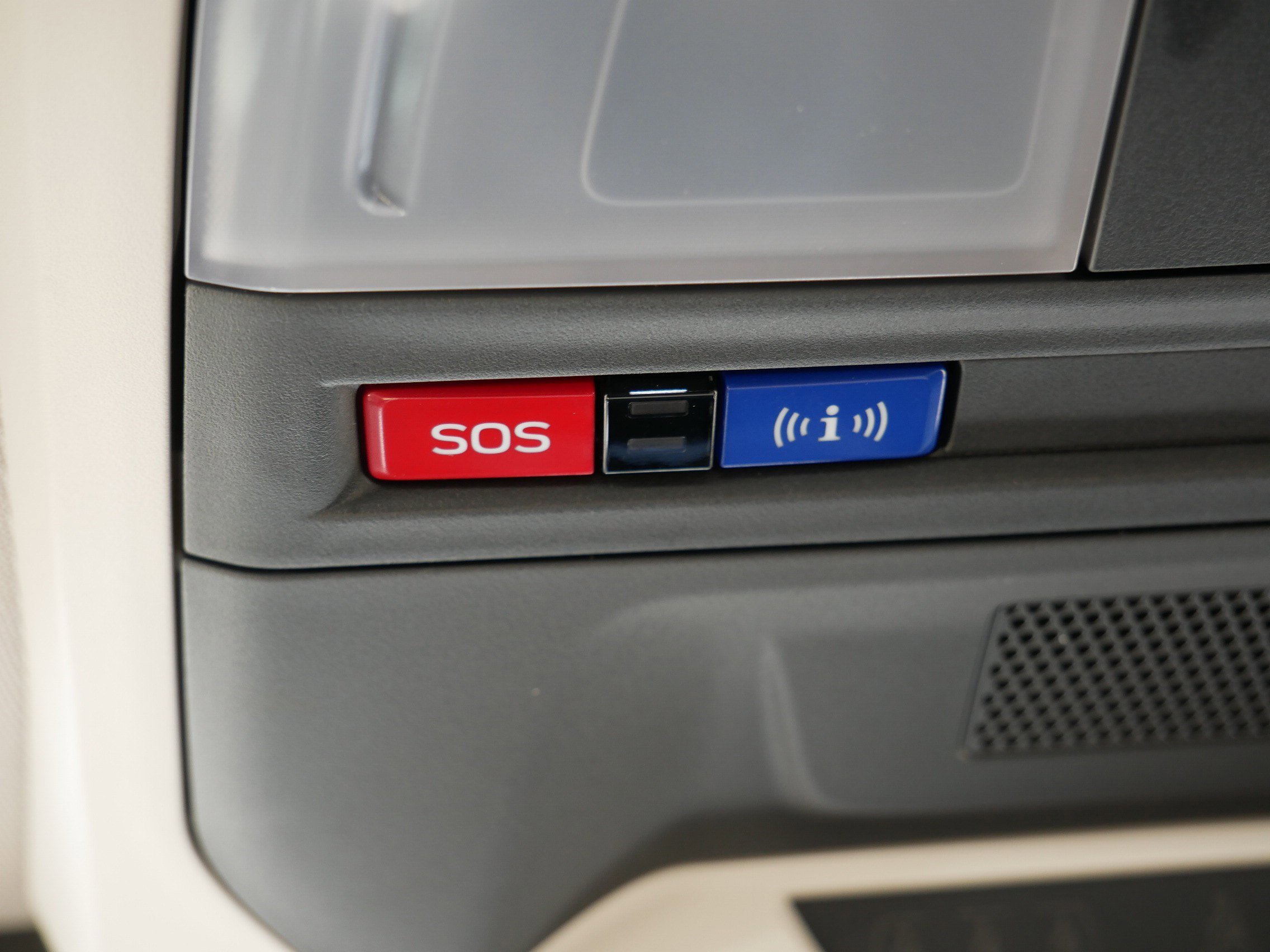 Used 2025 Subaru Impreza 2.0i Sport image 33