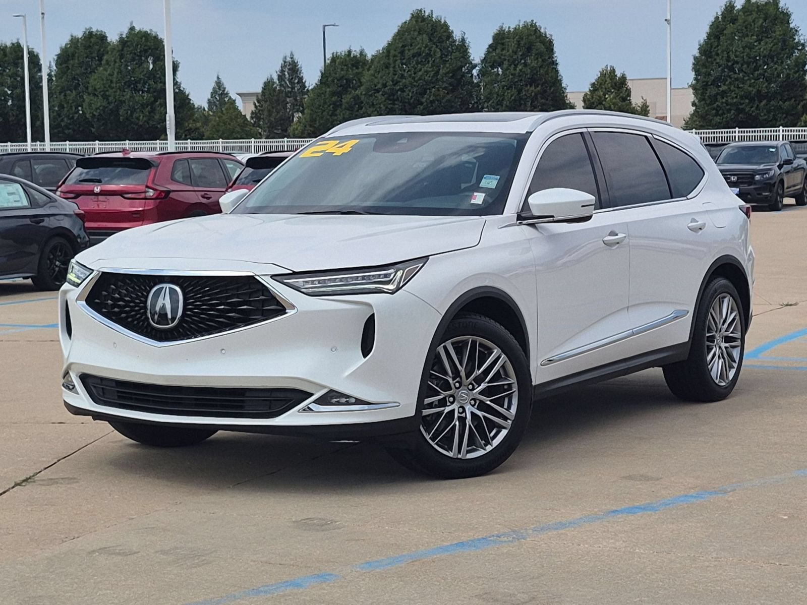 Used 2024 Acura MDX w/ Advance Package AWD/4WD image 2