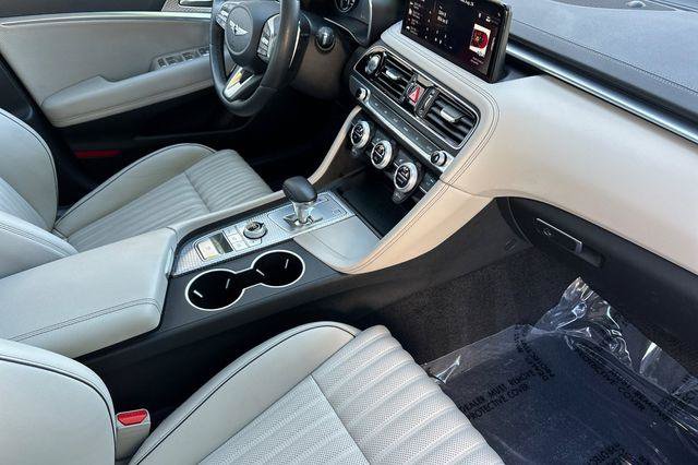 Used 2023 Genesis G70 2.0T w/ Sport Prestige Package RWD image 16