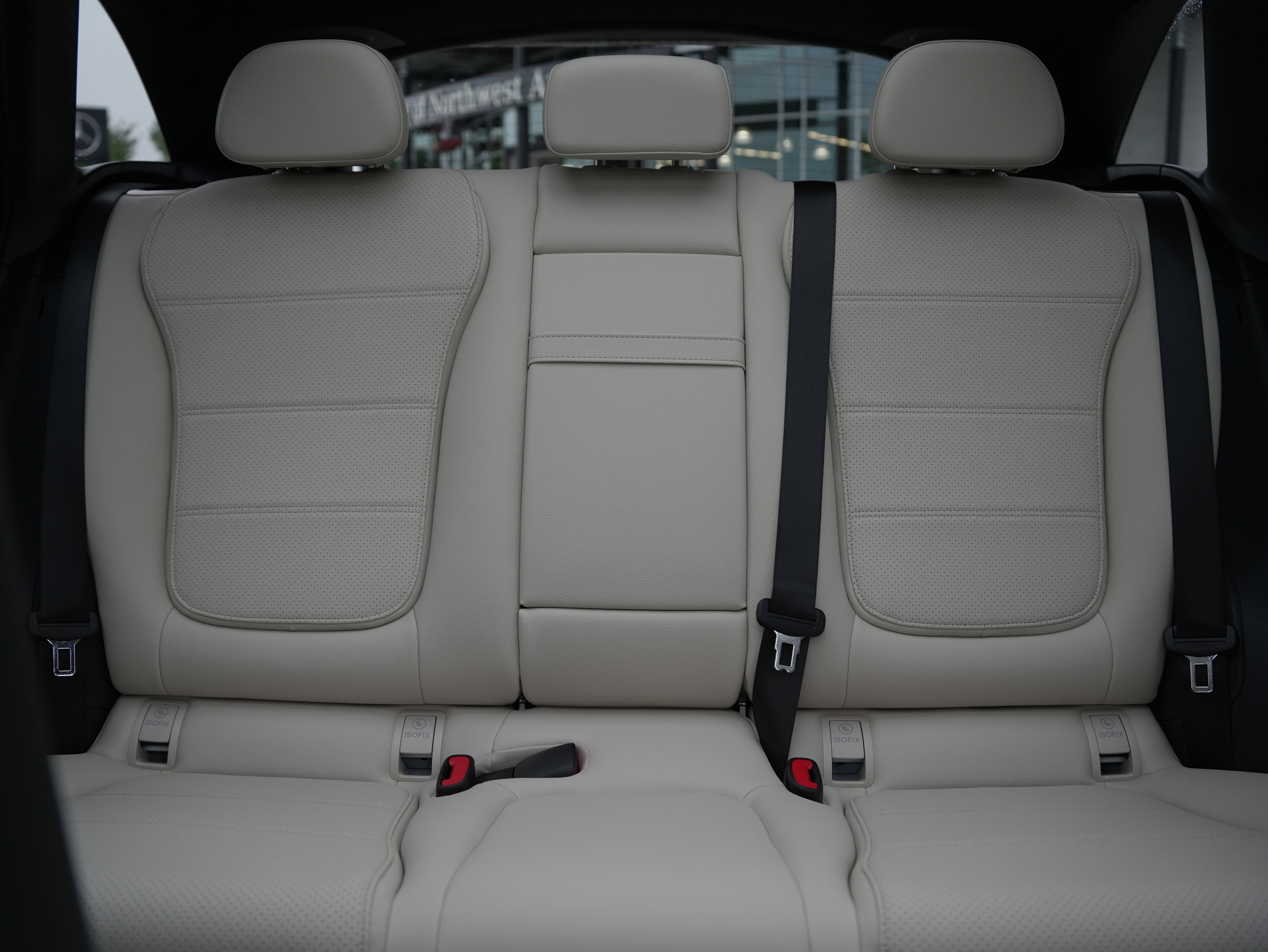 New 2026 Mercedes-Benz GLC 350e 4MATIC image 33