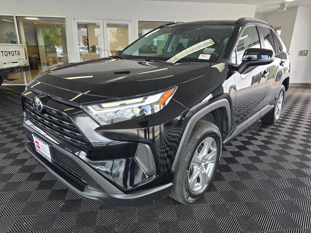 Certified 2024 Toyota RAV4 XLE AWD/4WD image 7