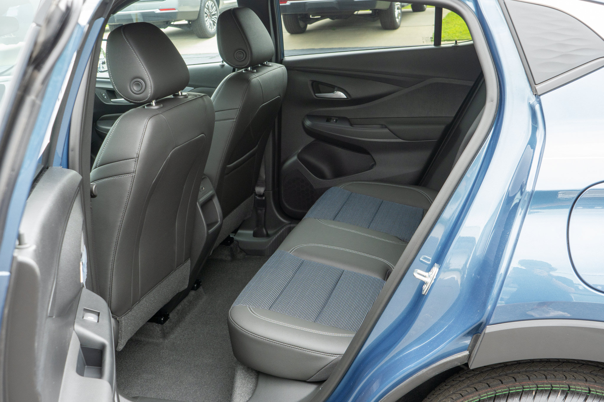 New 2026 Buick Envista Sport Touring FWD image 30