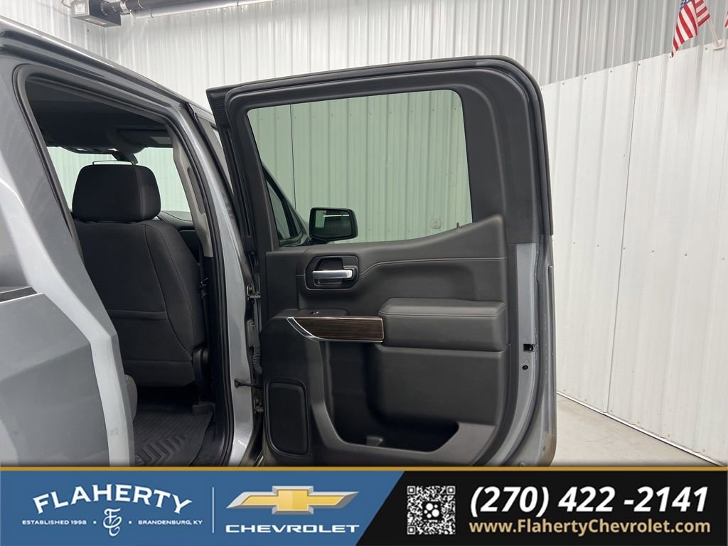 Used 2020 Chevrolet Silverado 1500 LT Trail Boss AWD/4WD image 12