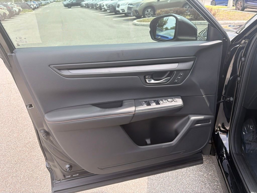 Used 2025 Honda CR-V Sport-L image 19