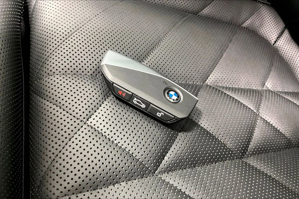 New 2026 BMW X5 xDrive40i w/ M Sport Package image 22