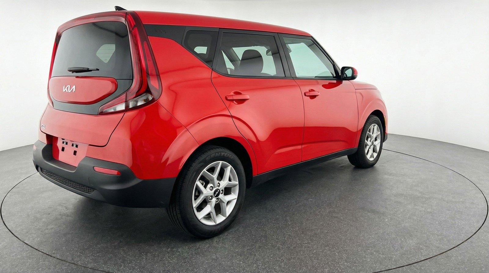 Used 2025 Kia Soul LX w/ LX Technology Package image 9