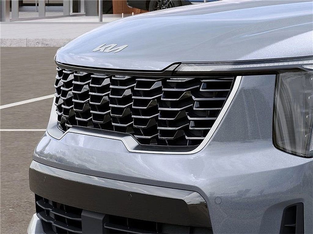 Certified 2025 Kia Sorento S w/ Panoramic Sunroof Package image 12