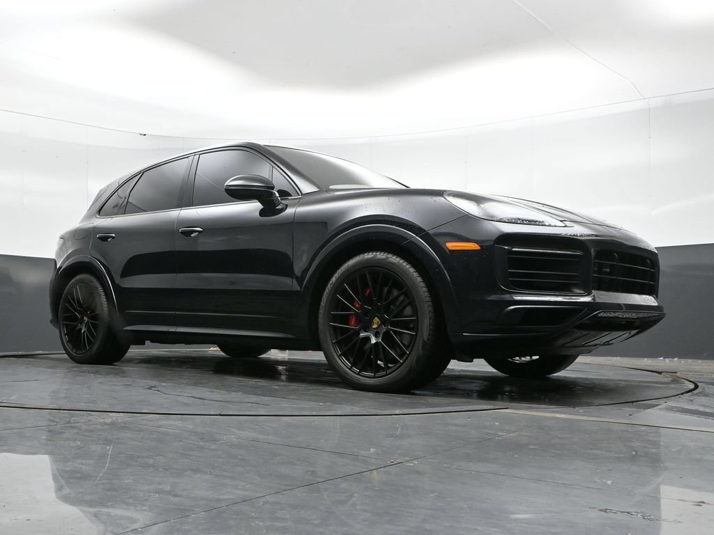 Used 2021 Porsche Cayenne GTS AWD/4WD image 41