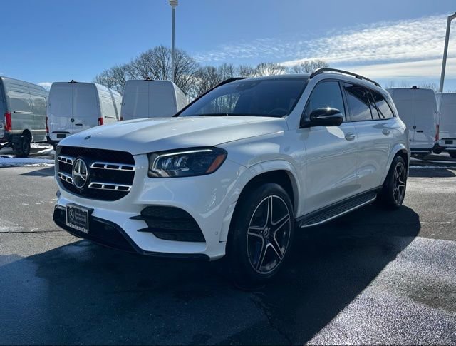 Used 2021 Mercedes-Benz GLS 580 4MATIC image 3