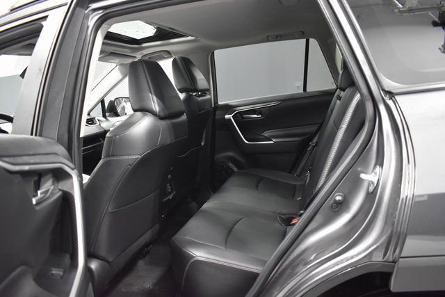 Used 2023 Toyota RAV4 XLE Premium image 32