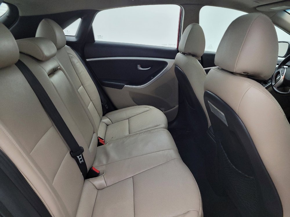 Used 2014 Hyundai Elantra GT w/ Option Group 03 image 19