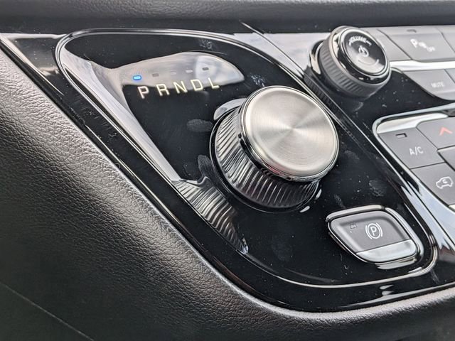 New 2027 Chrysler Pacifica Select FWD image 21