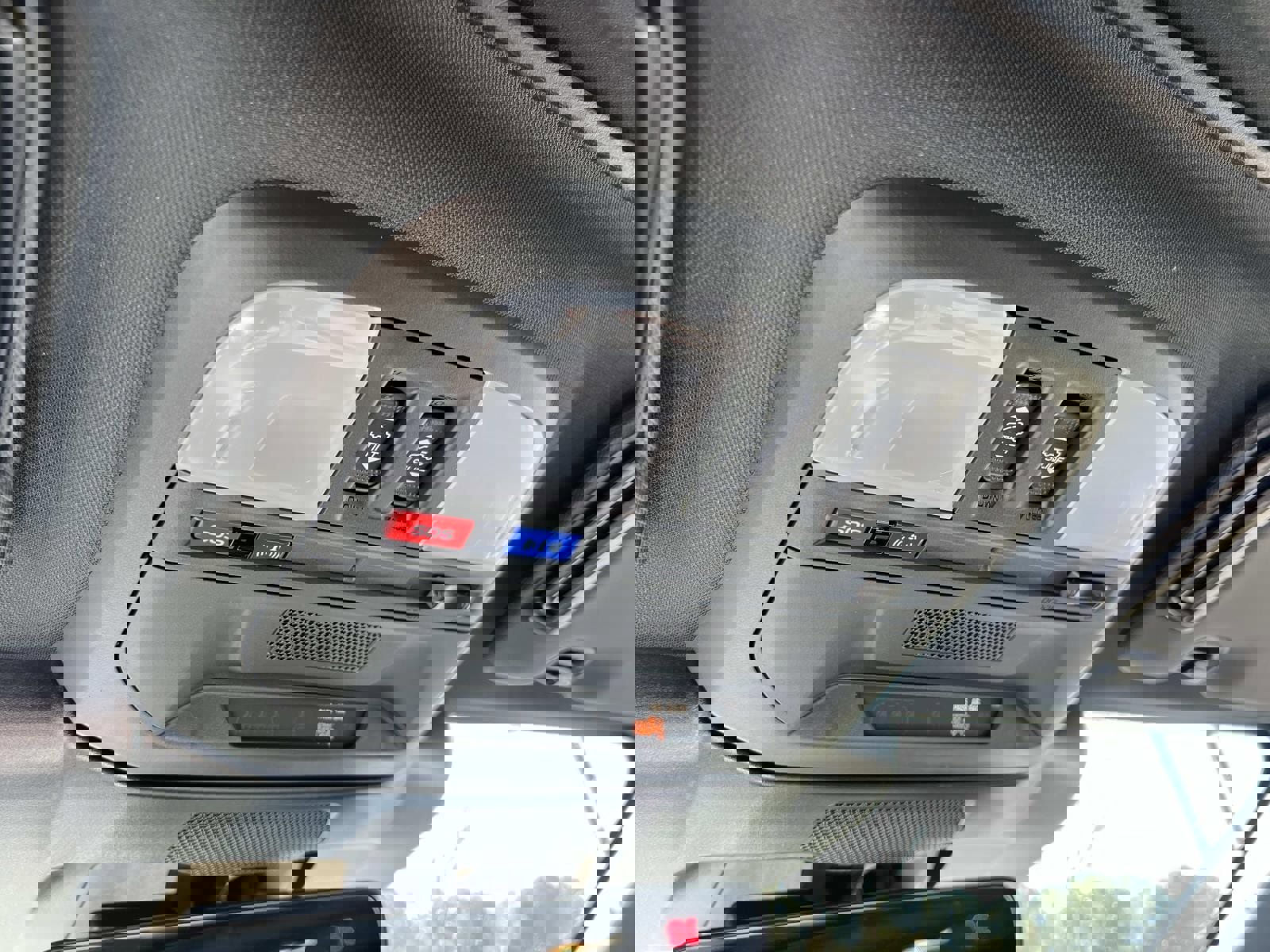 Used 2025 Subaru Crosstrek 2.5i Sport w/ Popular Package #4A image 31