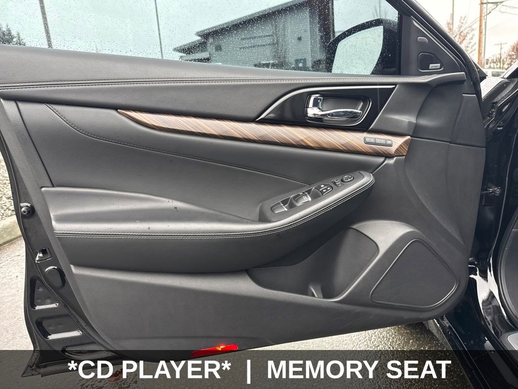 Used 2017 Nissan Maxima Platinum w/ Interior Lighting Package image 13
