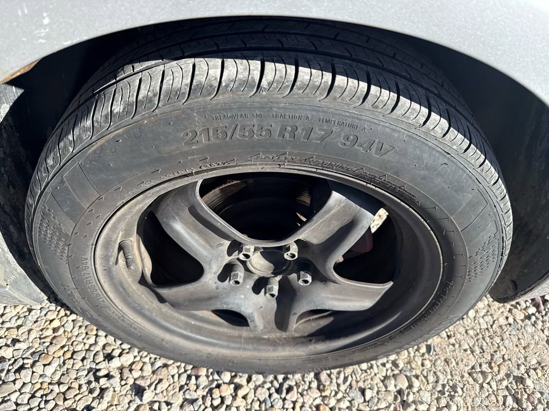 Used 2009 Chevrolet Malibu LS image 35