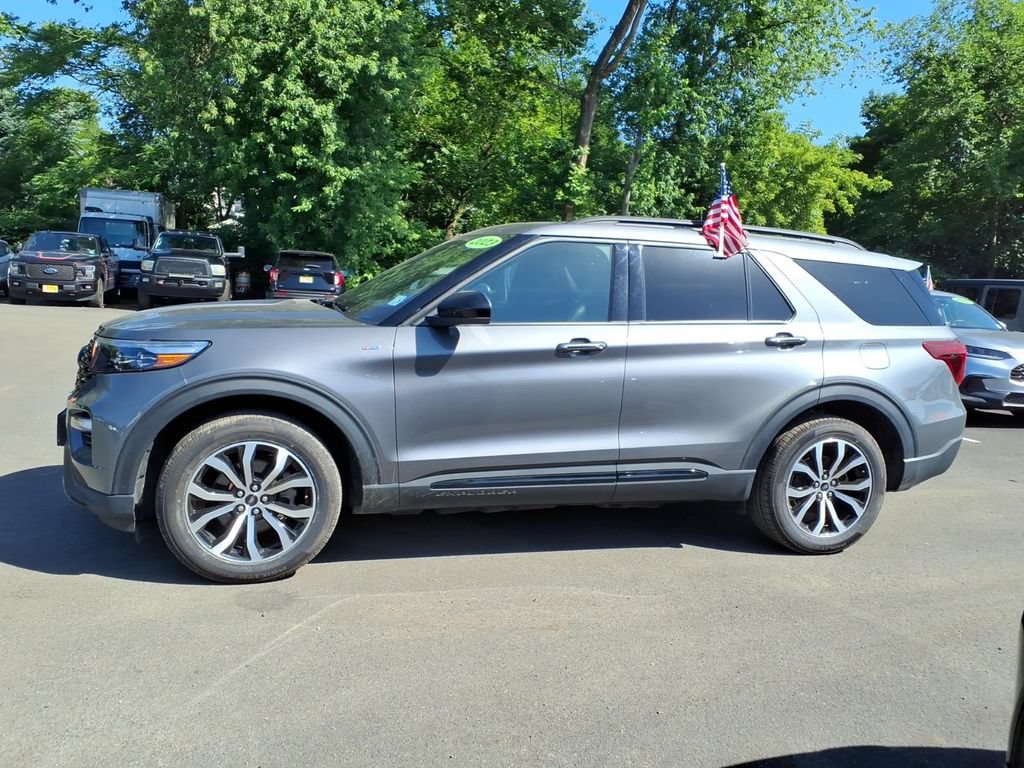 Used 2023 Ford Explorer ST-Line w/ Class IV Trailer Tow Package AWD/4WD image 22