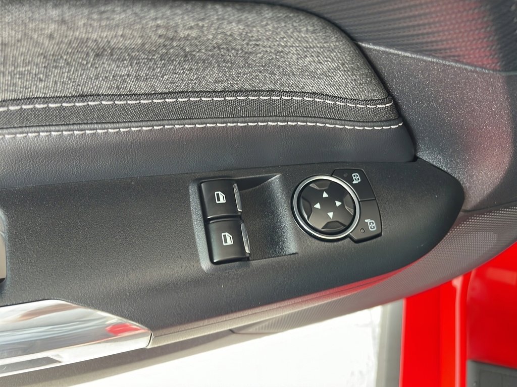 Certified 2024 Ford Mustang Coupe image 10