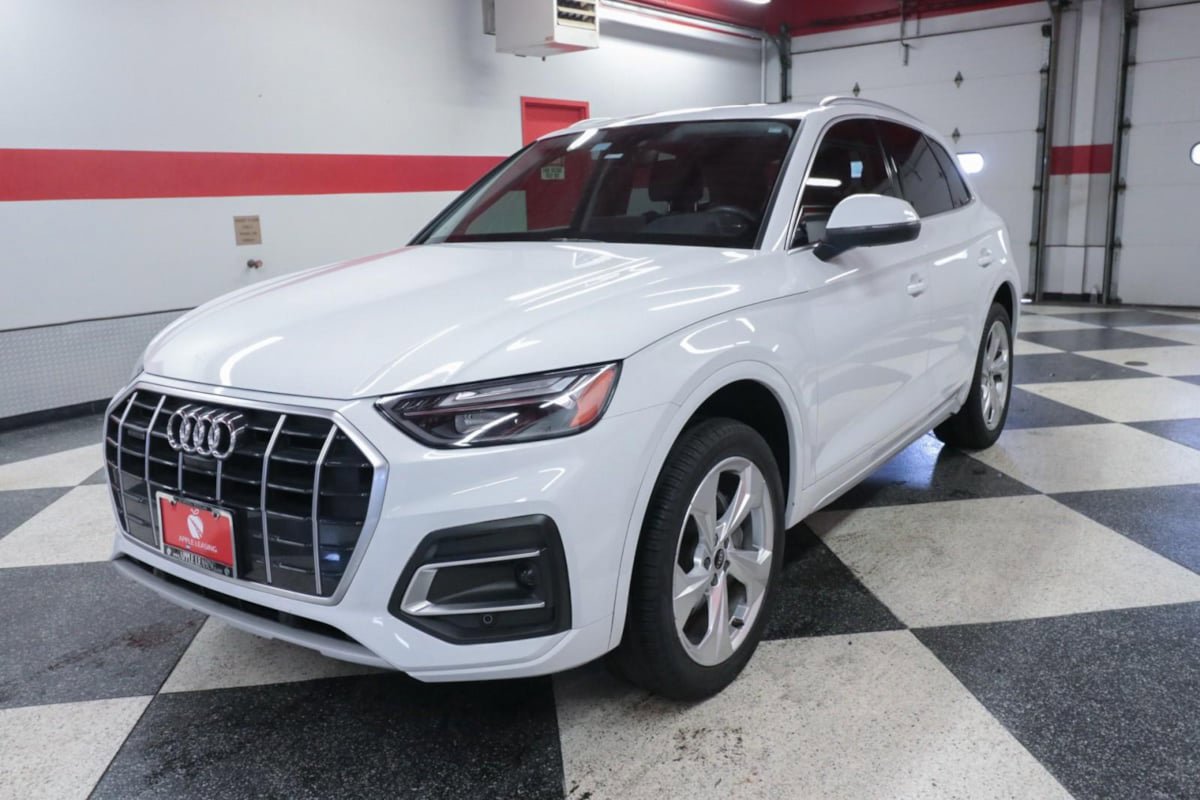 Used 2021 Audi Q5 Premium Plus w/ Premium Plus Package image 5