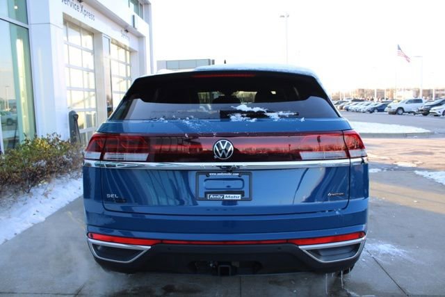 New 2026 Volkswagen Atlas Cross Sport SEL image 4