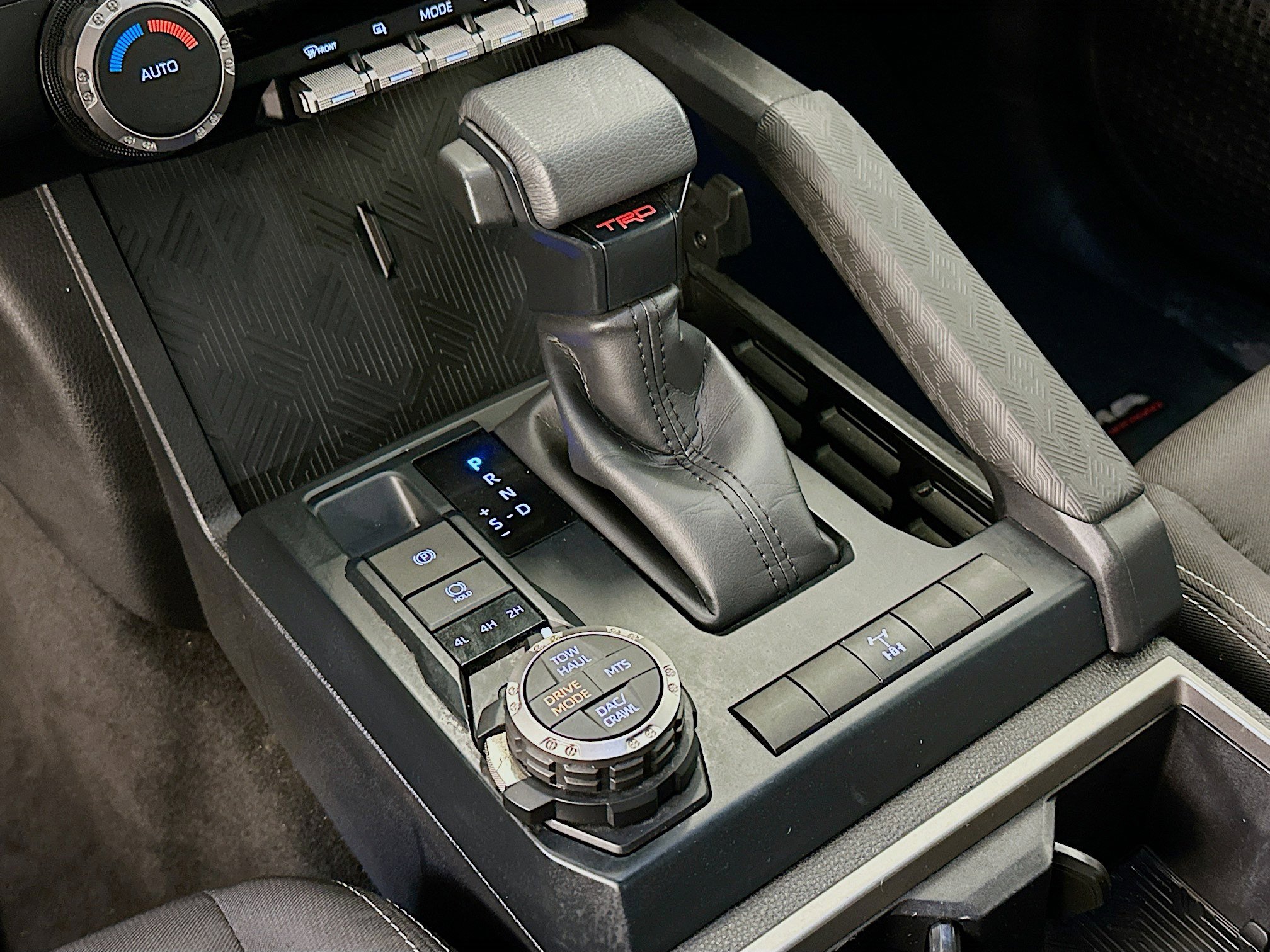 Used 2025 Toyota Tacoma TRD Off-Road image 25