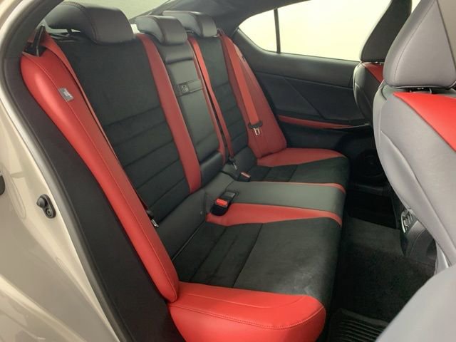 Used 2025 Lexus IS 500 w/ F-Sport Performance image 38