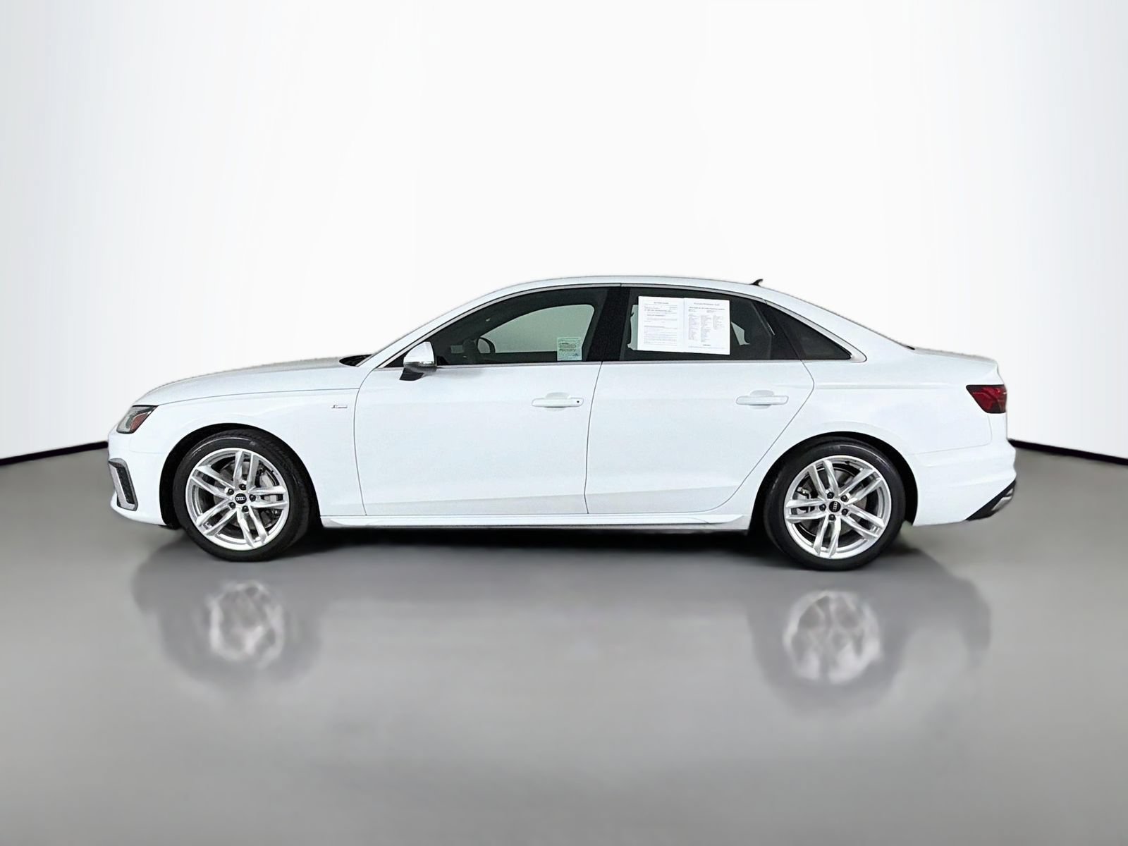 Used 2023 Audi A4 2.0T Premium w/ Convenience Package AWD/4WD image 4