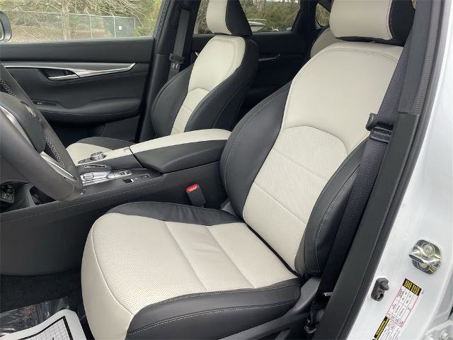 Certified 2025 INFINITI QX55 Luxe w/ Accent Package image 14