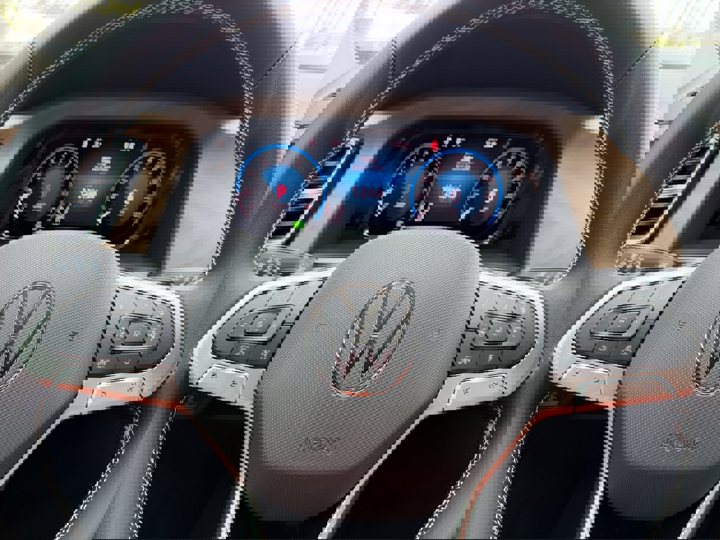 New 2026 Volkswagen Atlas SE image 30