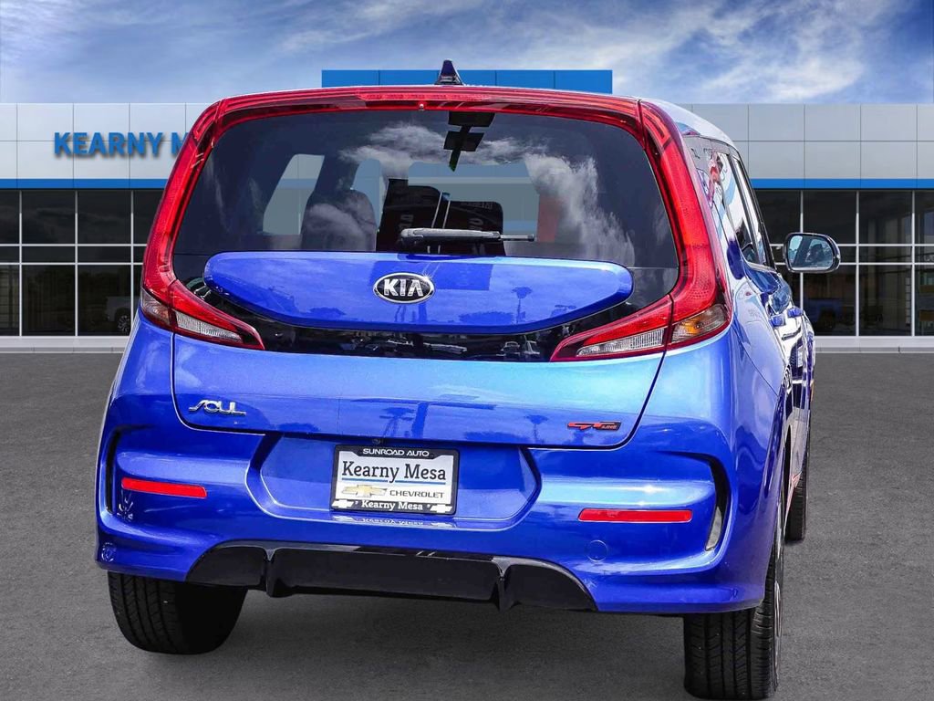 Used 2021 Kia Soul GT-Line FWD image 6