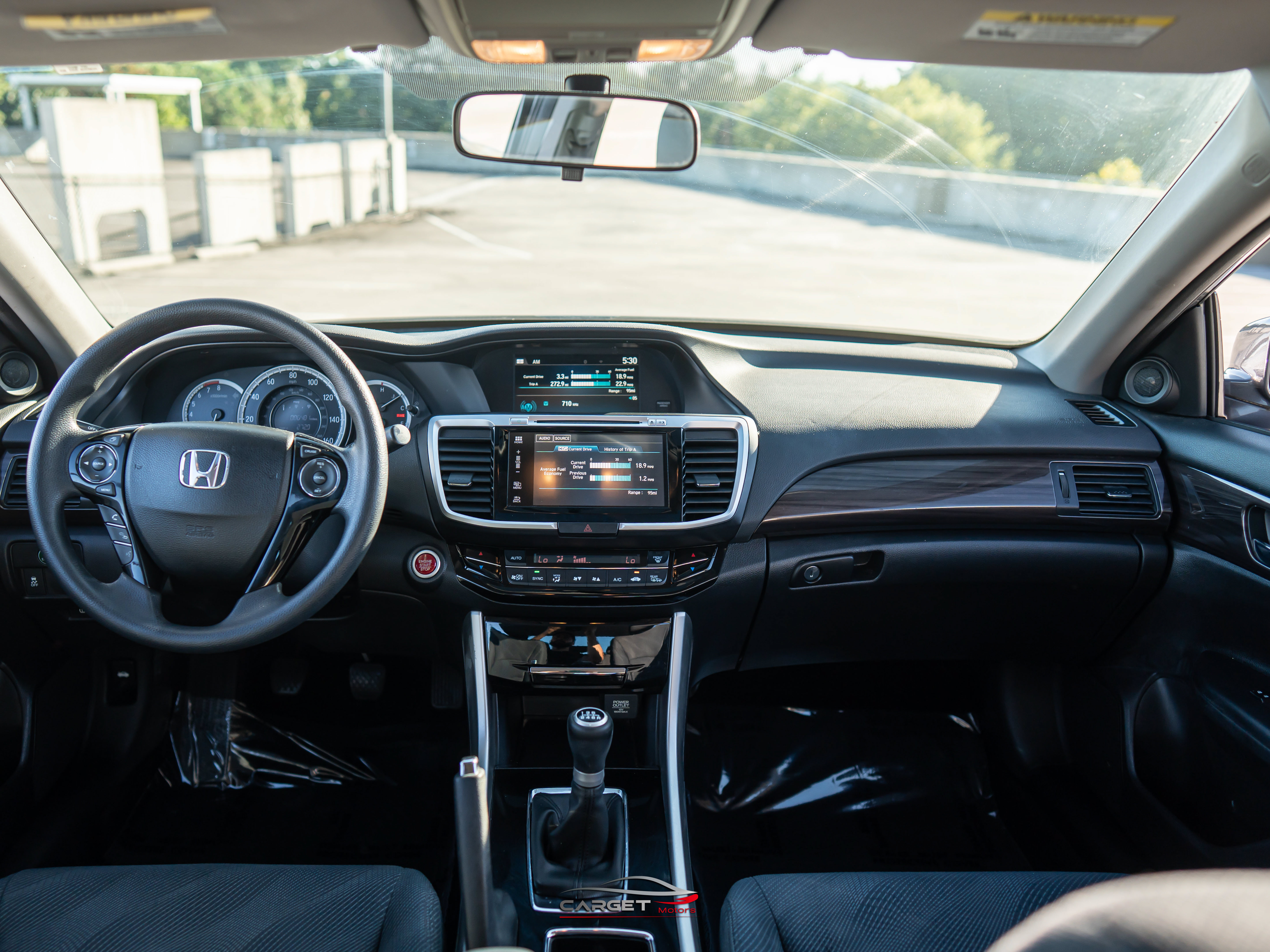 Used 2017 Honda Accord EX image 12