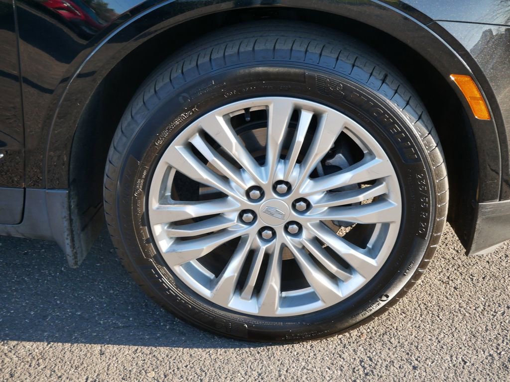 Used 2017 Cadillac XT5 Premium Luxury AWD/4WD image 8