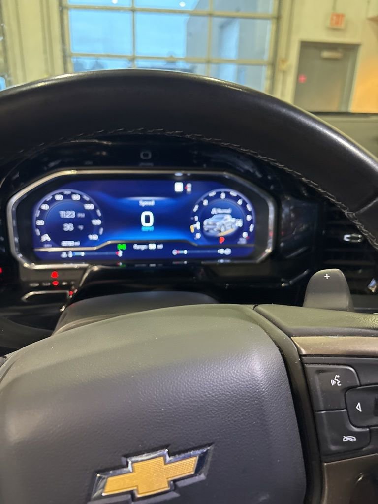 Used 2022 Chevrolet Silverado 1500 High Country w/ High Country Premium Package image 11