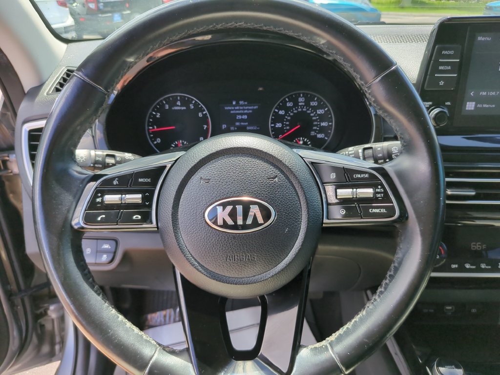 Used 2021 Kia Seltos EX AWD/4WD image 30