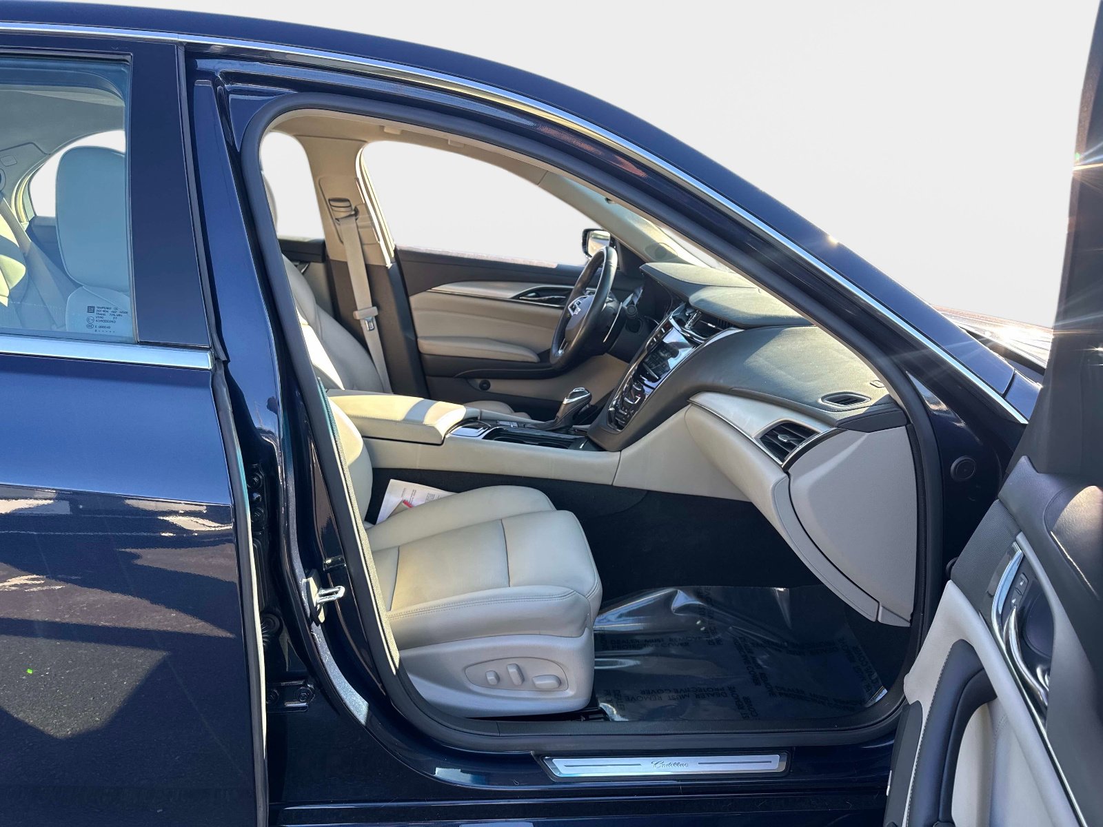 Used 2019 Cadillac CTS Luxury image 15