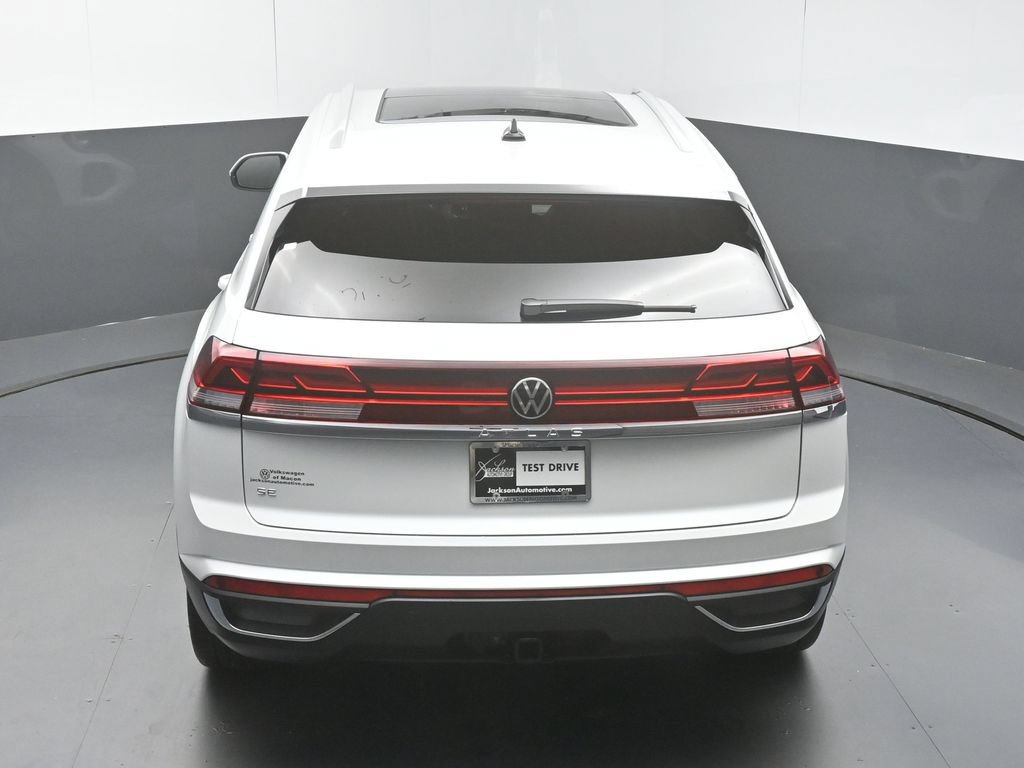 New 2026 Volkswagen Atlas Cross Sport SE FWD image 48