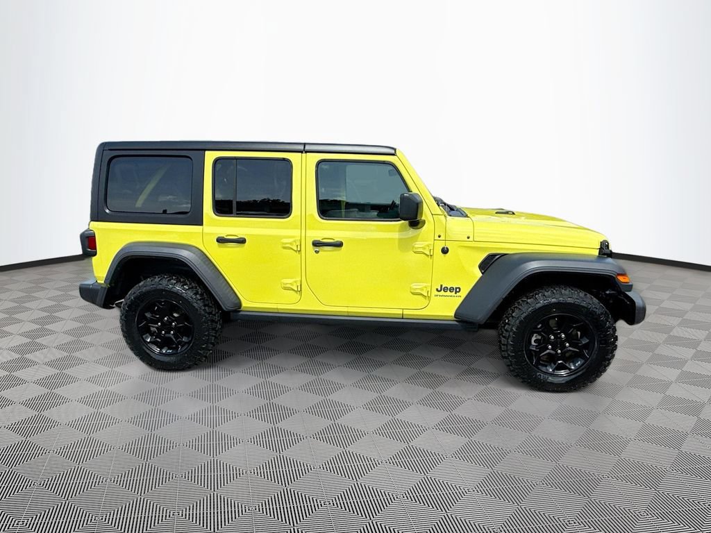 Used 2023 Jeep Wrangler Unlimited w/ Cold Weather Group AWD/4WD image 5