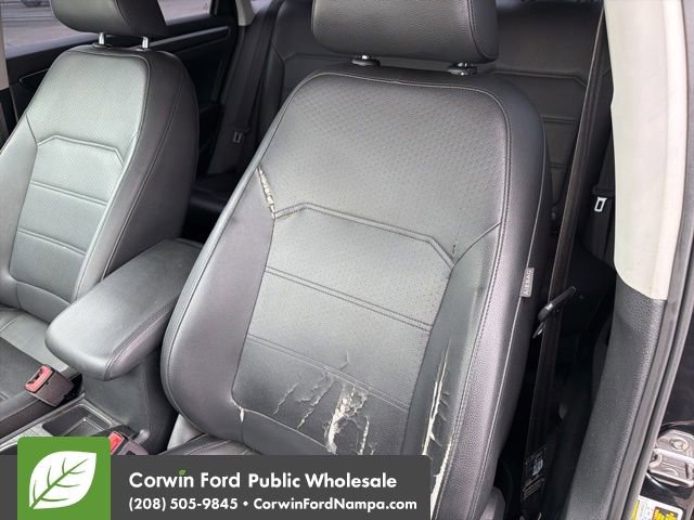 Used 2017 Volkswagen Passat 1.8T SE w/ SE Lighting Package image 24