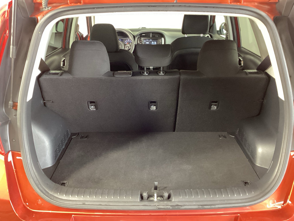 Used 2021 Kia Soul LX image 27