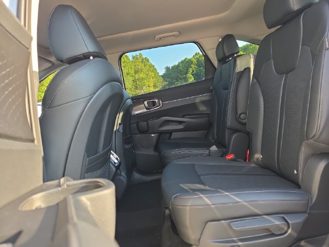 New 2026 Kia Sorento EX FWD image 6